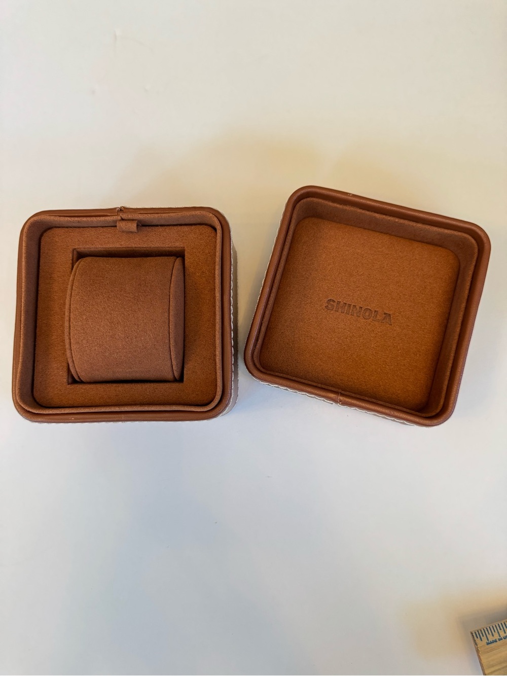 Shinola Detroit Brown Leather Empty Watch Box - Picture 4 of 5